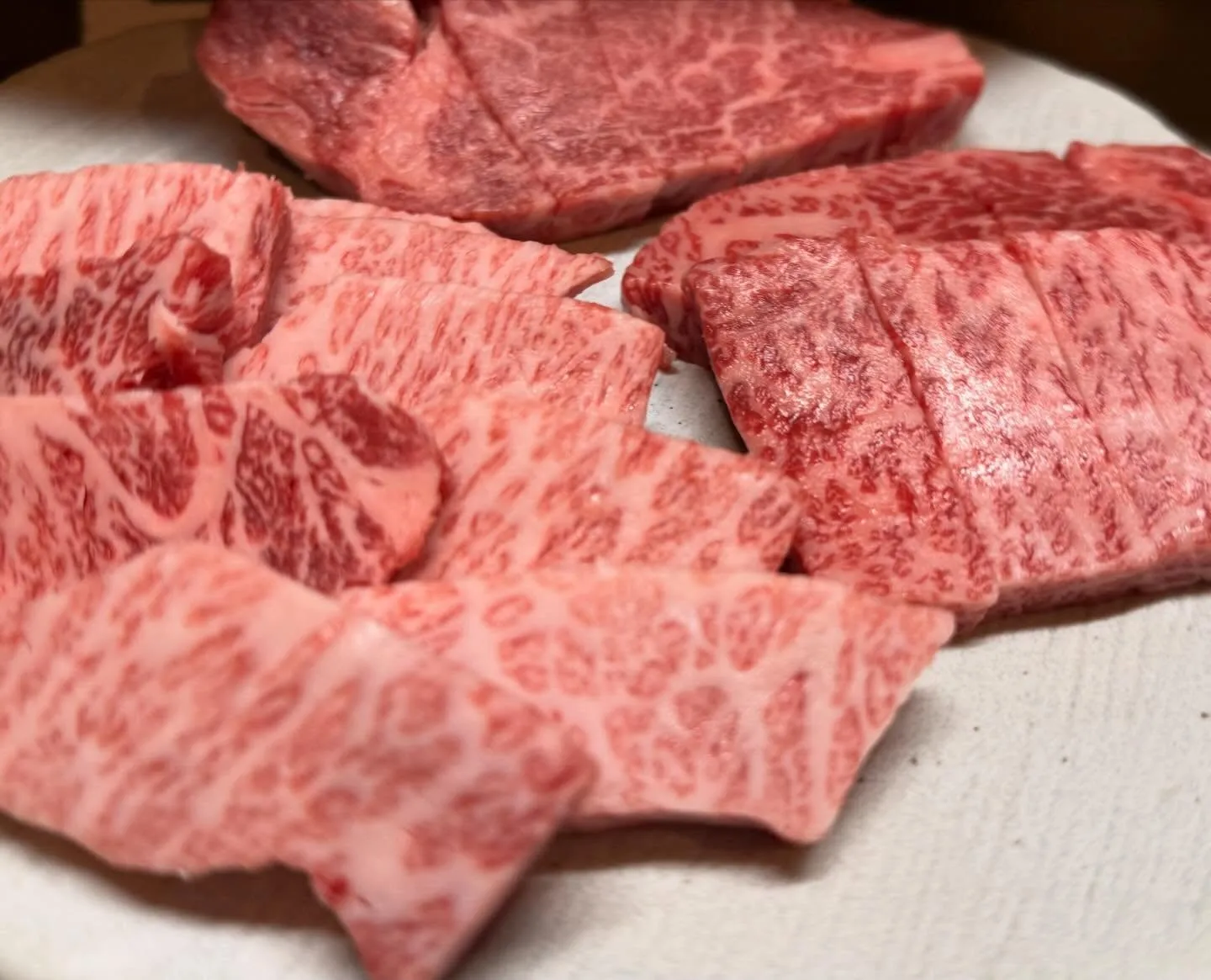 焼肉あらしです。